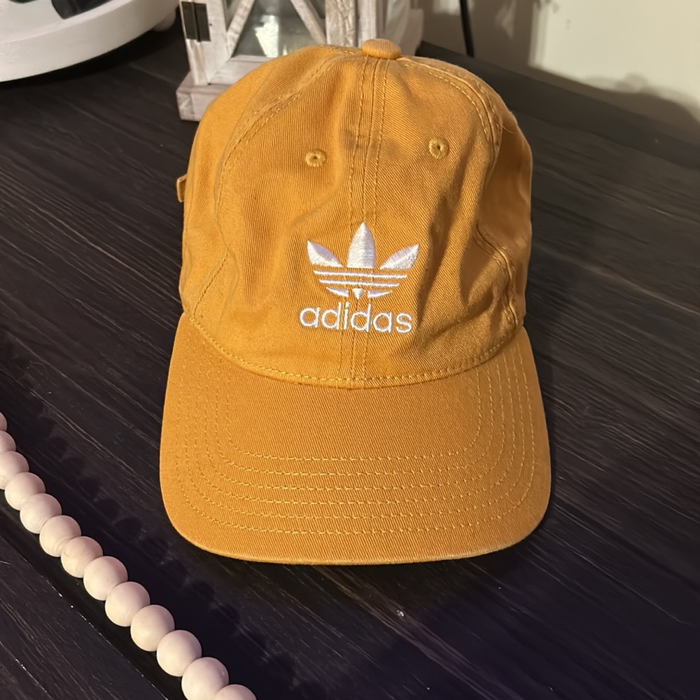 Adidas women’s hat